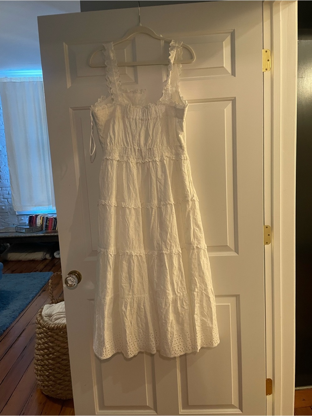 Doen x Gap White Eyelet Tiered Midi Dress - Picture 8 of 8